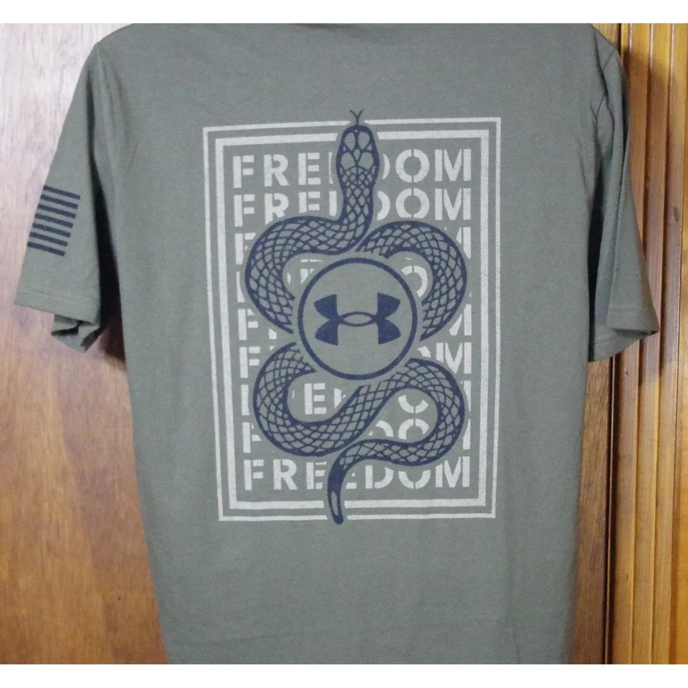 NWT Under Armour Freedom Snake T-Shirt Men's Medium Olive Green Rattlesnake‎